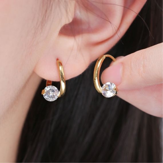 ジルコン スタッド イヤリング ファッション ピアス イヤリング シンプル フープ イヤリング 軟骨ジュエリー 不規則 小さなフープ シルバー925 イヤリングジュエリー パーティー ジュエリー 誕生日 ギフト